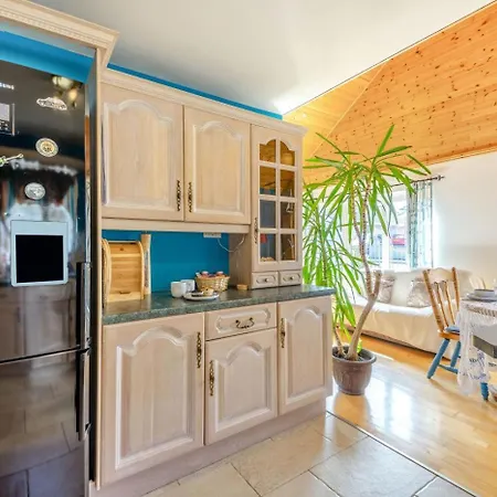 2 Bed In Oc-wa071 *