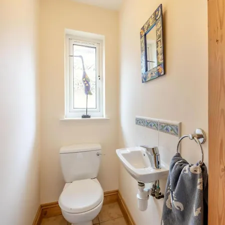 2 Bed In Oc-wa071