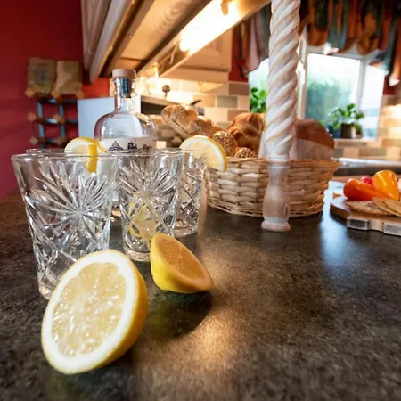 2 Bed In Staithes Oc-Wa071 * Staithes